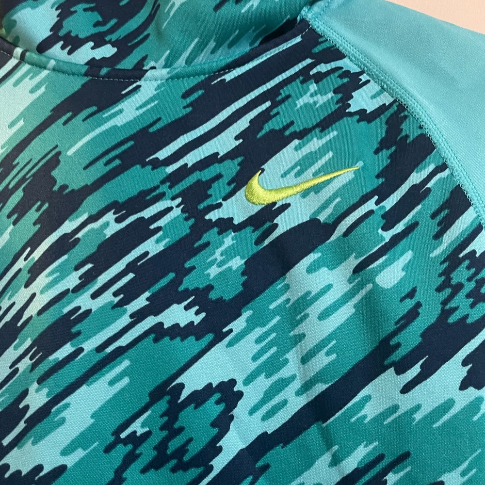 Kids Nike Dri fit hoodie.  Teal. Size large. Good condition. - Picture 2 of 3